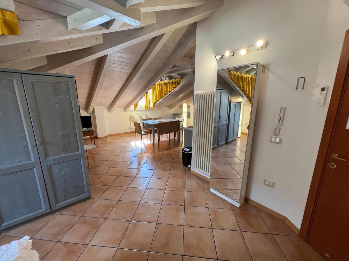 Studio Apartments Baia Azzurra 7 Torbole Sul Garda Ngoại thất bức ảnh
