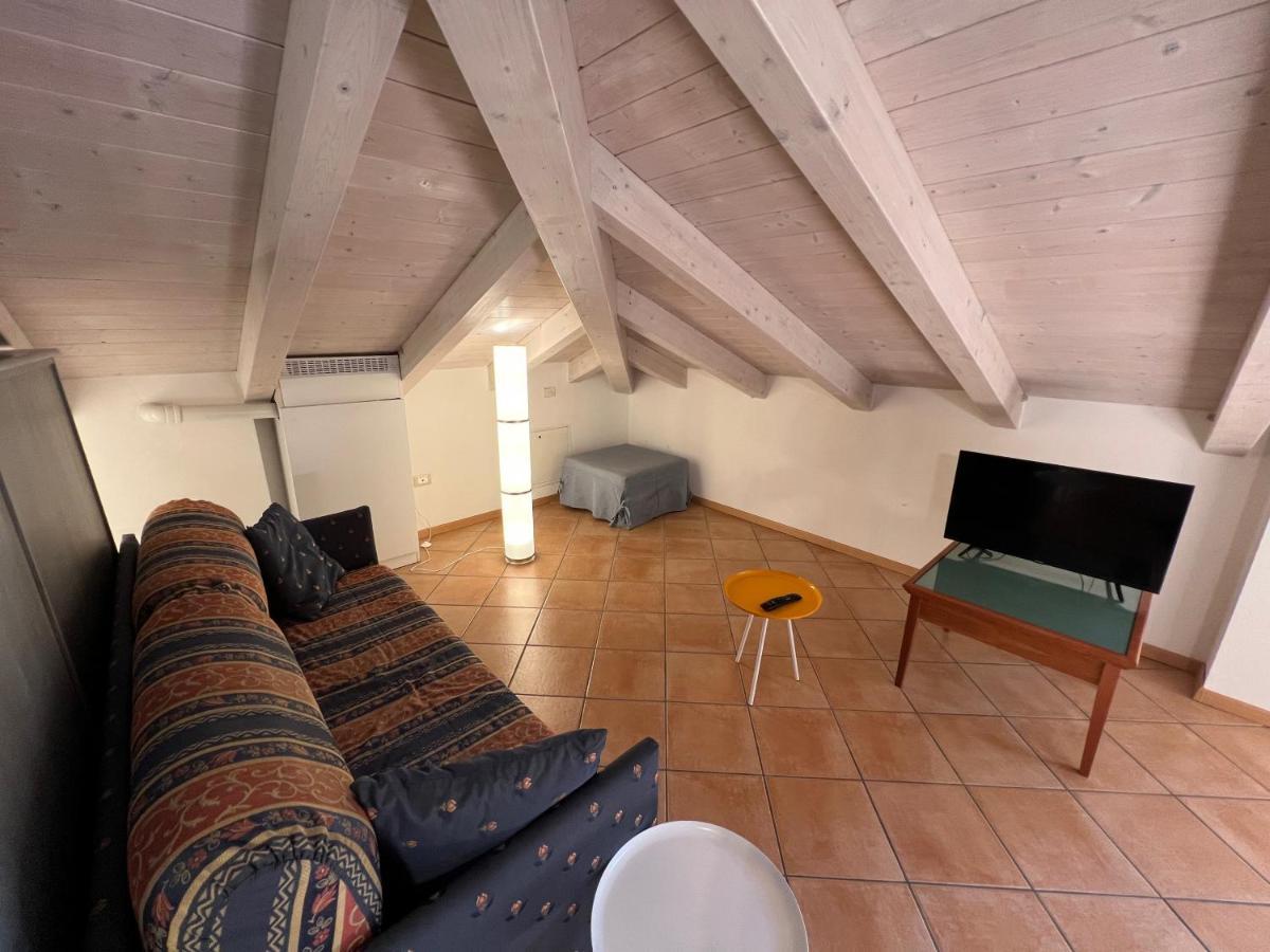 Studio Apartments Baia Azzurra 7 Torbole Sul Garda Ngoại thất bức ảnh